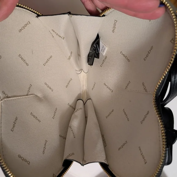 Bebe Milan Heart Crossbody bag New - Picture 8 of 8